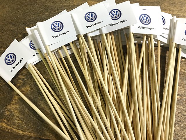 Изготовление флажков на шпажках в Минске